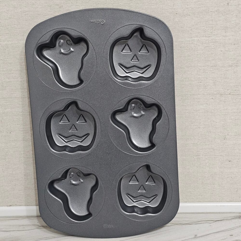 WILTON Halloween Ghost and Jack-o-lantern Mini Cake Pan NWOT